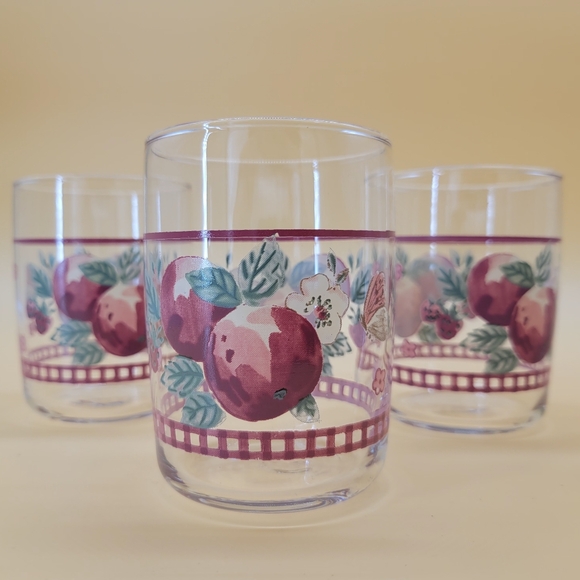 Pfaltzgraff The Delicious Collection Glassware Set of 5, 8 oz Juice Glasses - Picture 3 of 4